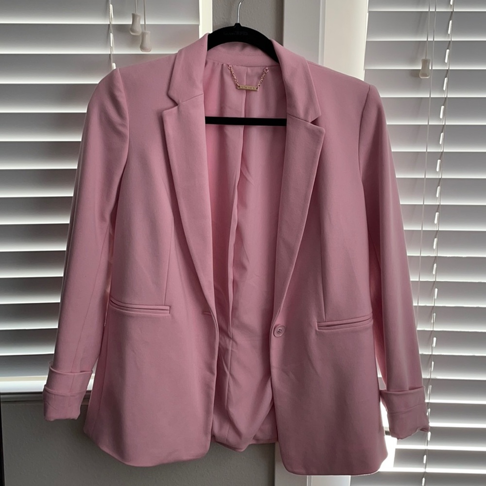 T TAHARI pink blazer